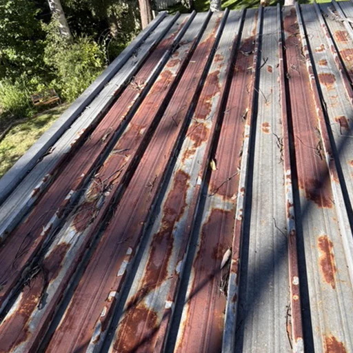 Before image of Rusted Metal Roof Keperra